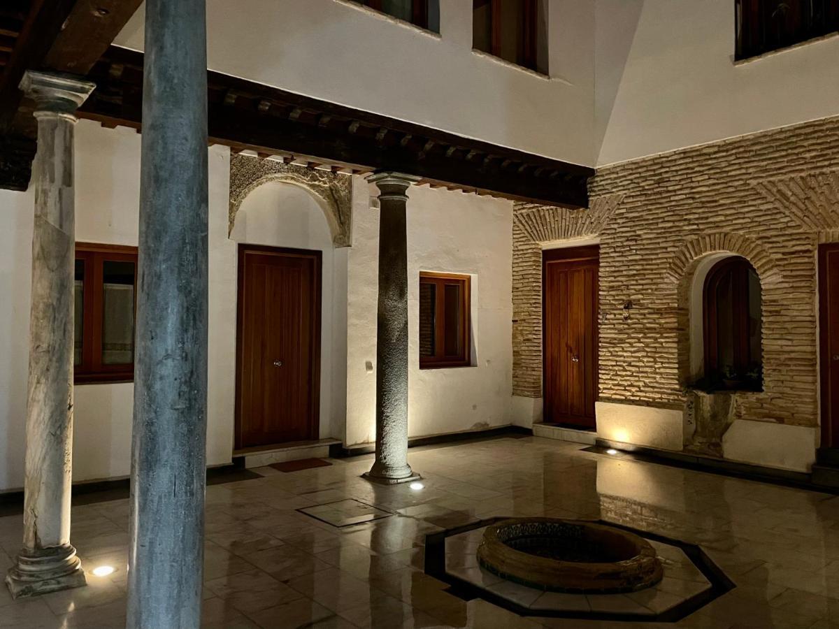 Duplex Toledo Catedral Con Parking Gratis Apartment Exterior photo