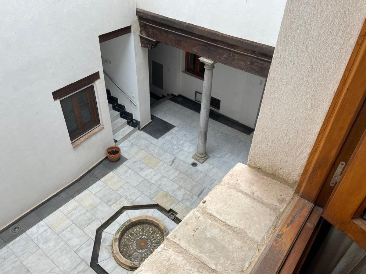 Duplex Toledo Catedral Con Parking Gratis Apartment Exterior photo